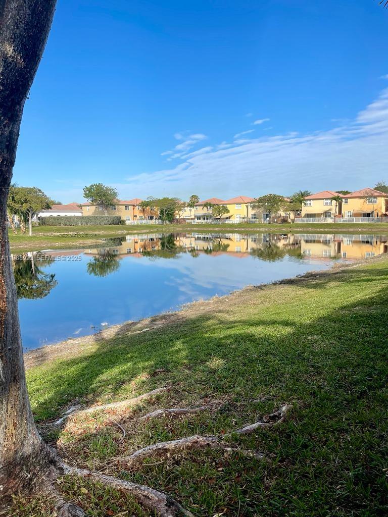 ISLANDS AT DORAL TOWNHOME - Residential Lease