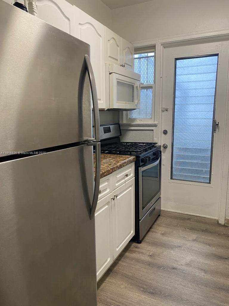 AMD PL OF 2ND OCEAN FRONT - Residential Lease