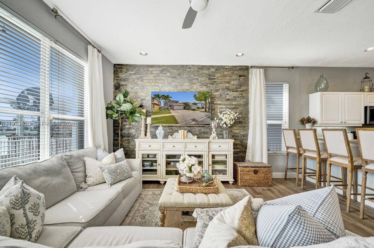 SILVER SHORES (PARCELS A - Residential