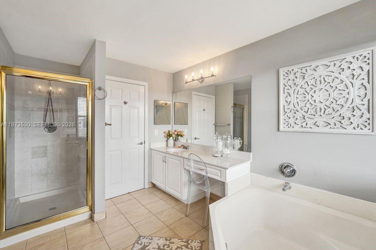 SILVER SHORES (PARCELS A - Residential