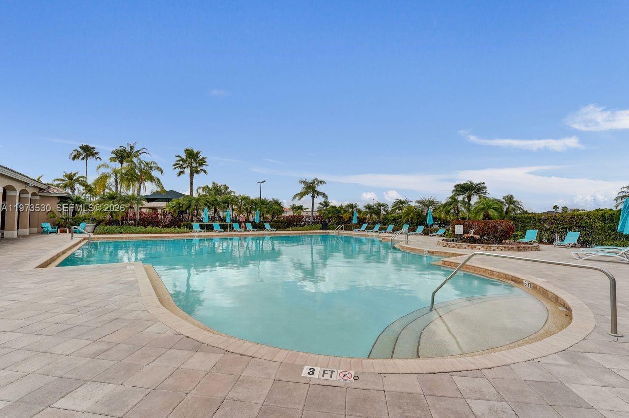 SILVER SHORES (PARCELS A - Residential