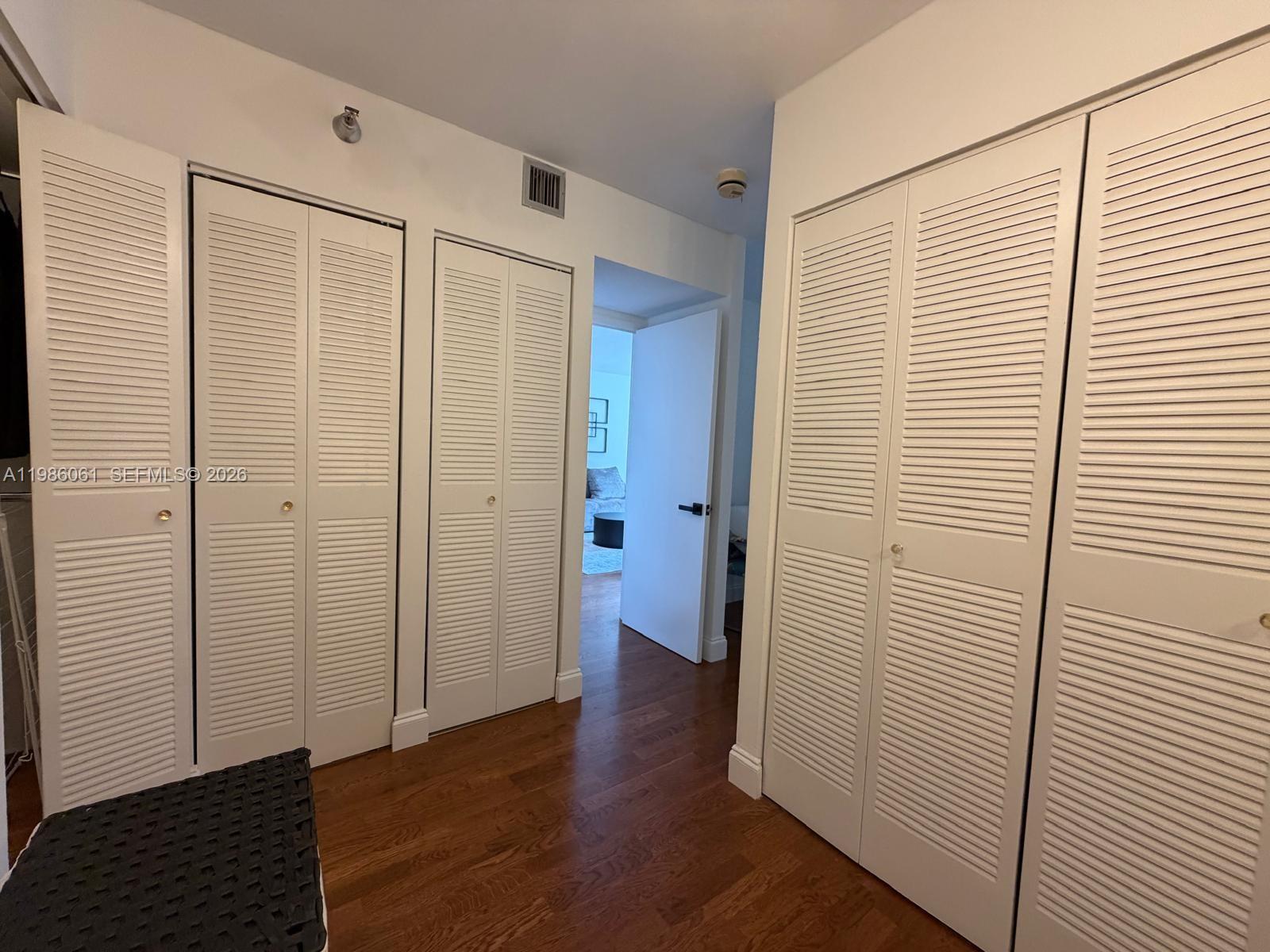 WATERVIEW CONDO - Residential Lease