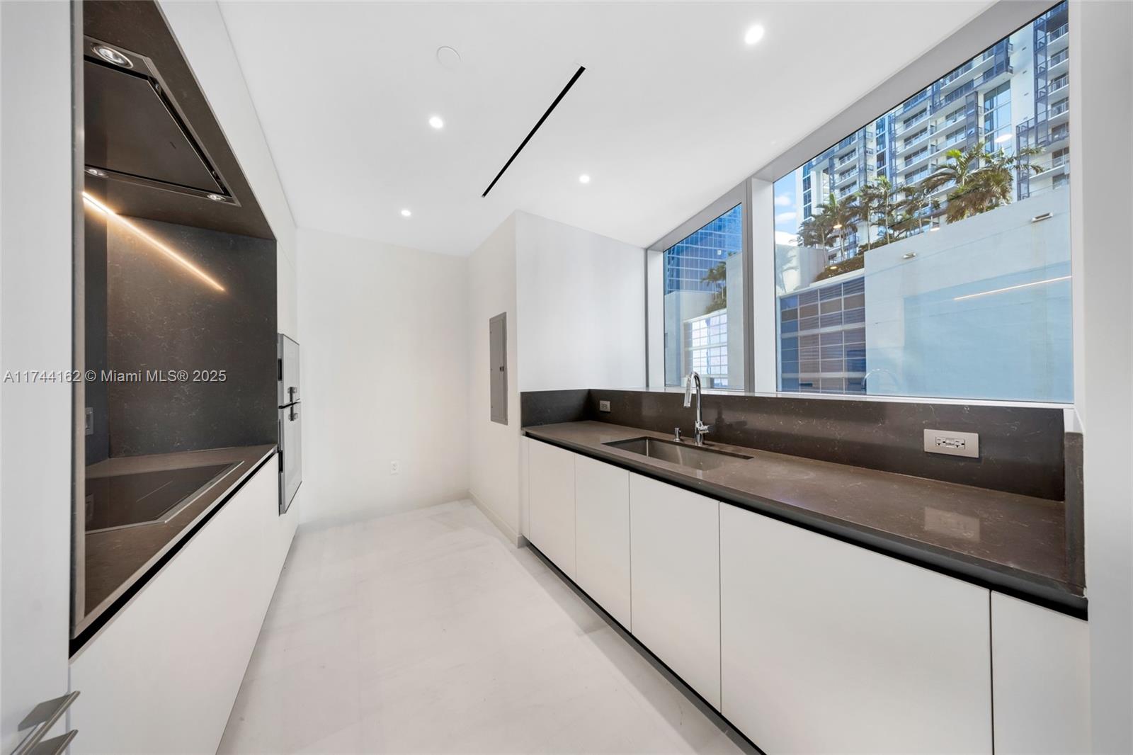 Aston Martin - Residential