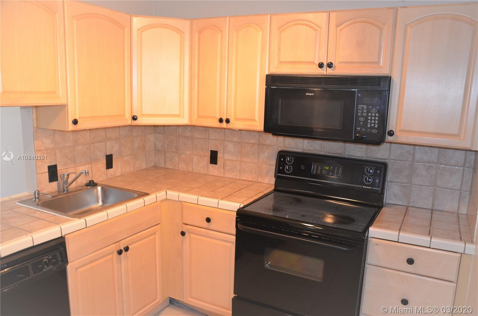 JACARANDA VILLAS 1 CONDO - Residential Lease