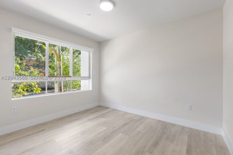 Tiny photo for 2505 NE 193rd St #4108, Miami, FL 33180 (MLS # A12043565)