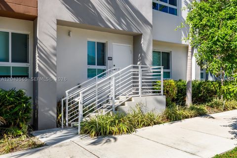 Photo of 2505 NE 193rd St #4108, Miami, FL 33180 (MLS # A12043565)