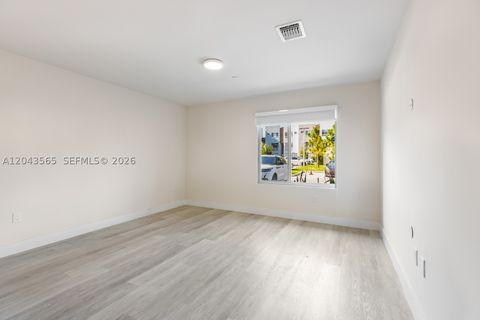Tiny photo for 2505 NE 193rd St #4108, Miami, FL 33180 (MLS # A12043565)