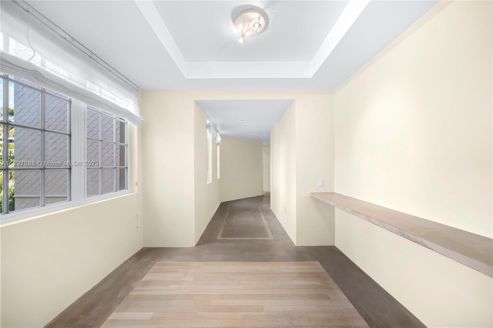 FISHER ISLAND - Residential