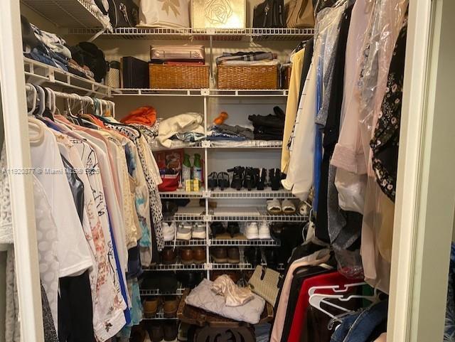 BONAIRE AT WOODMONT NO 2 - Residential