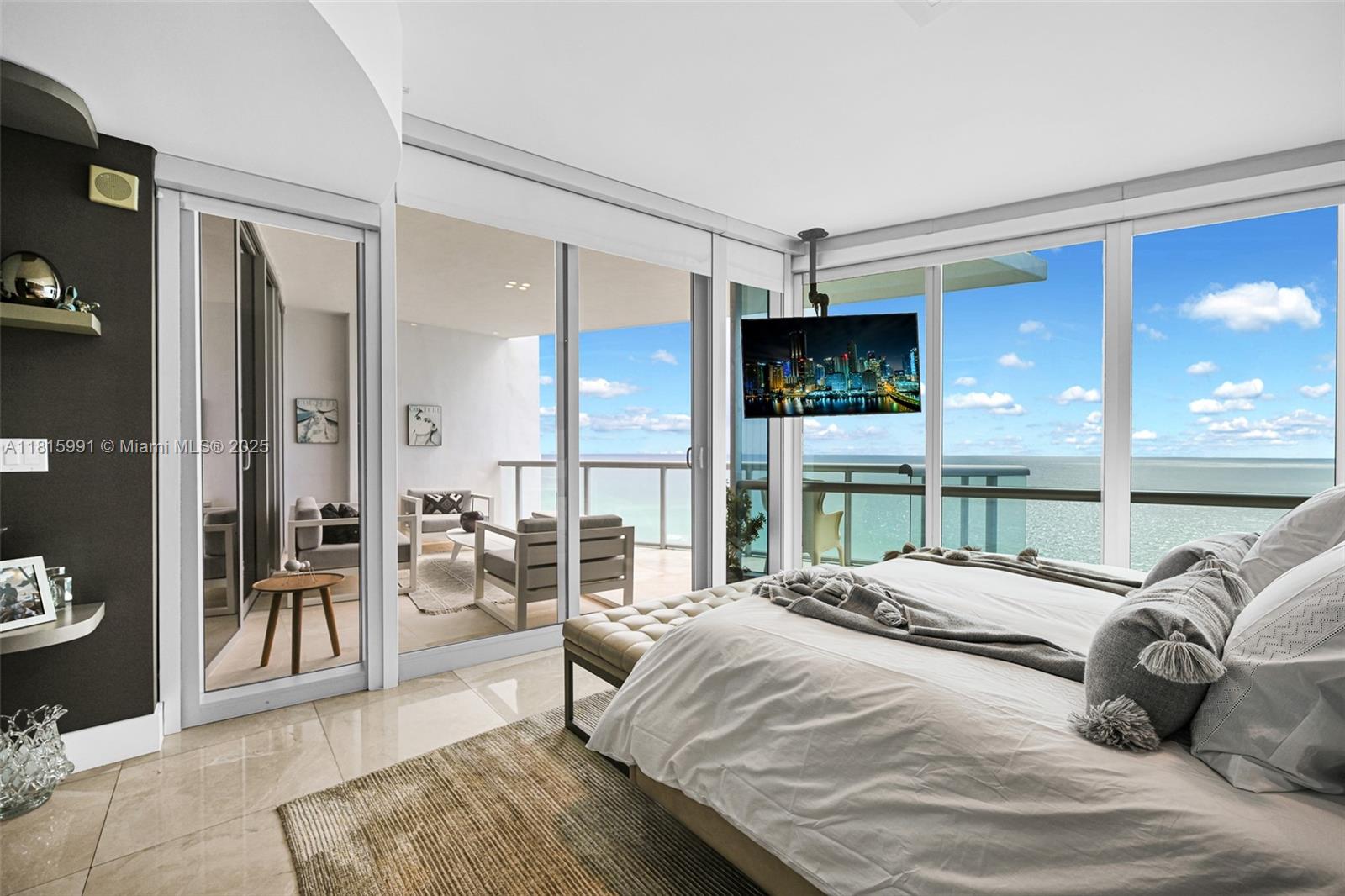 JADE OCEAN CONDO - Residential