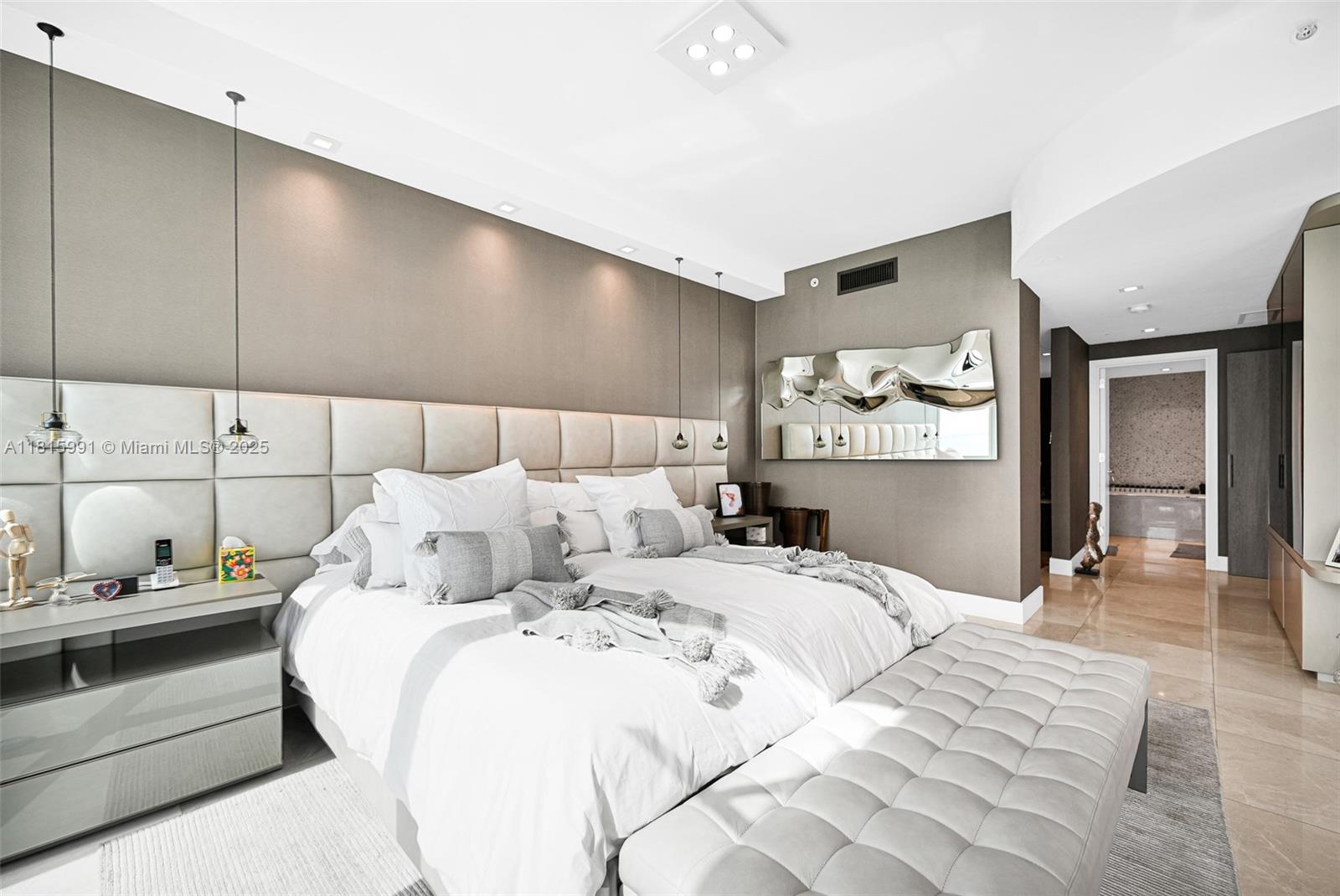 JADE OCEAN CONDO - Residential