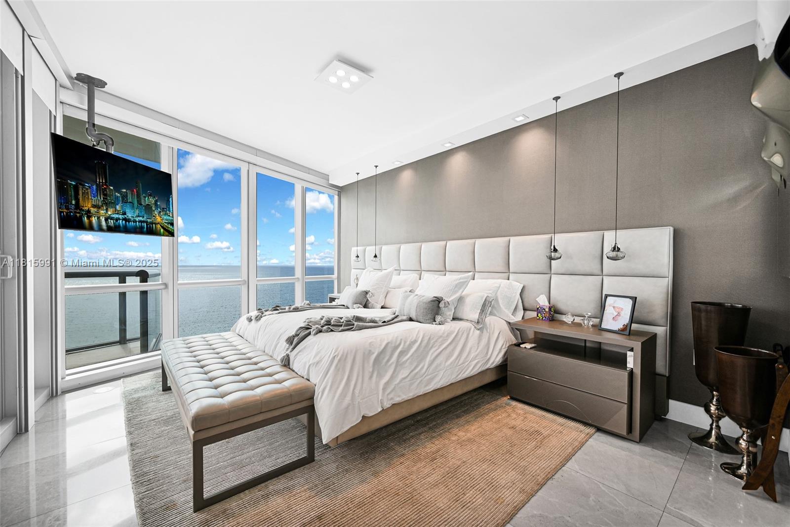 JADE OCEAN CONDO - Residential