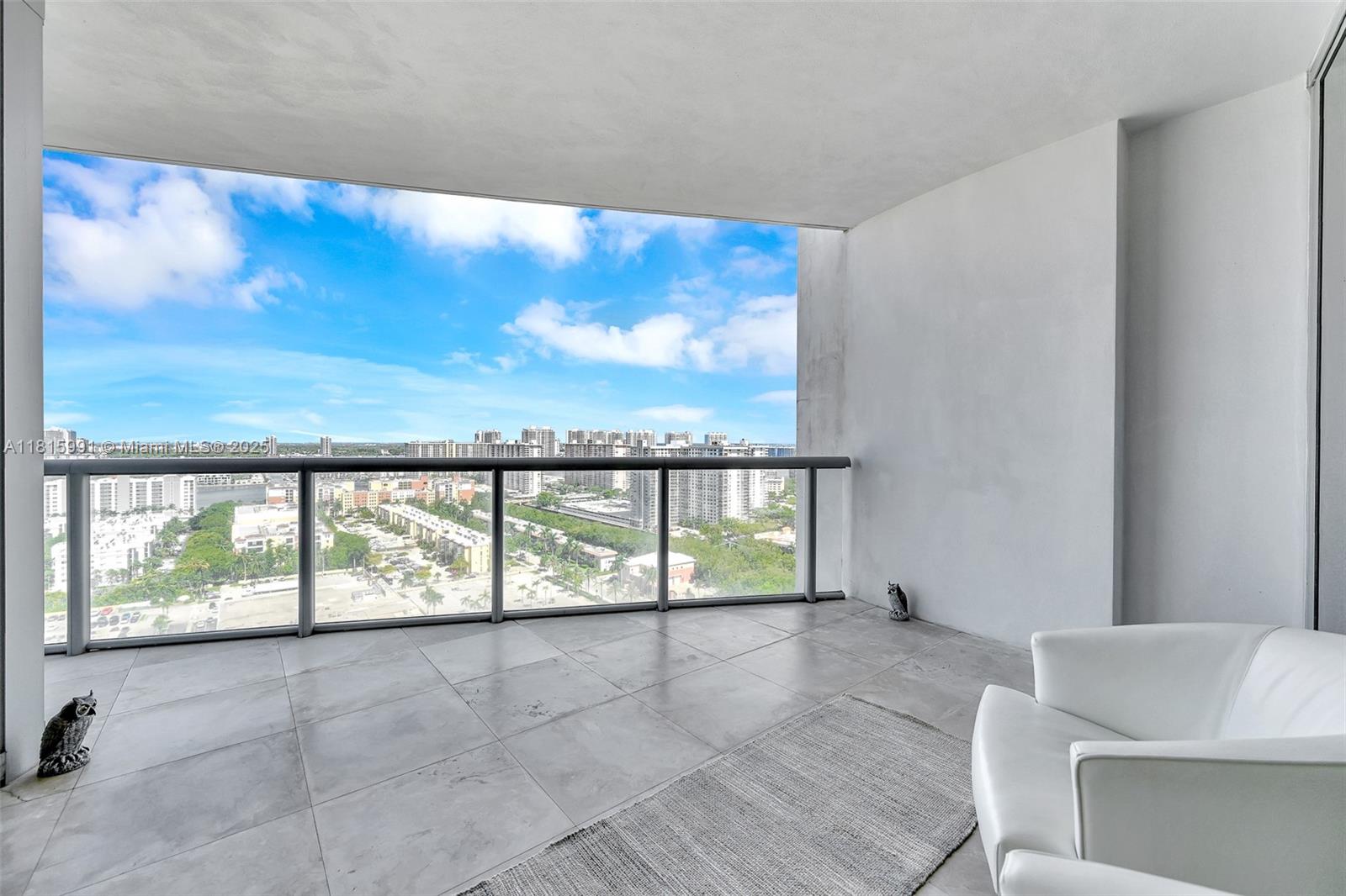 JADE OCEAN CONDO - Residential