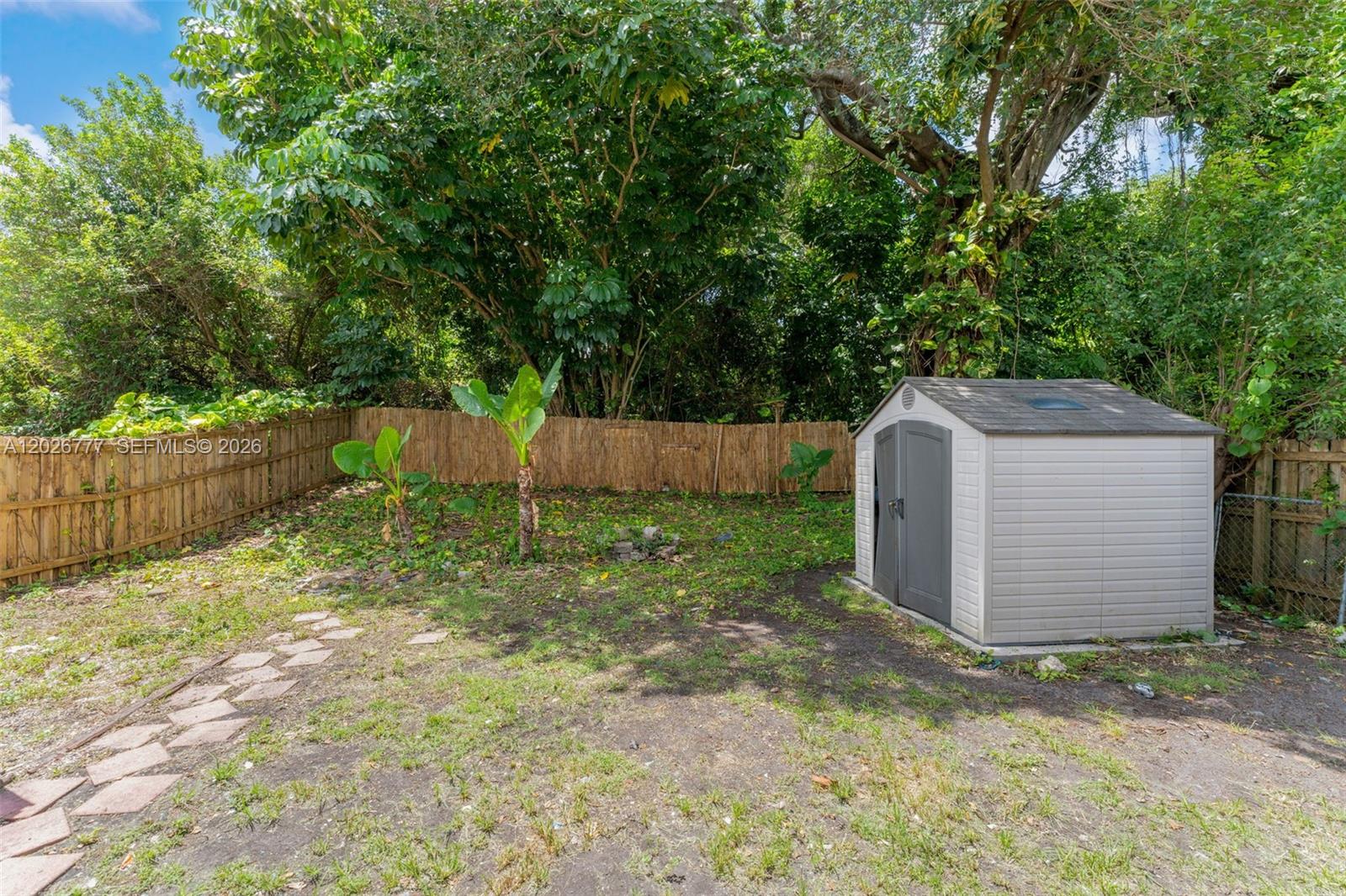 STRAWBERRY FIELD SUB - Residential