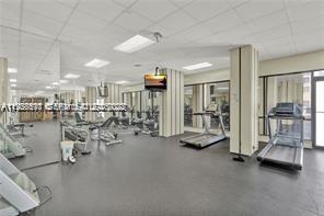 COMMODORE PLAZA CONDO - Residential Lease