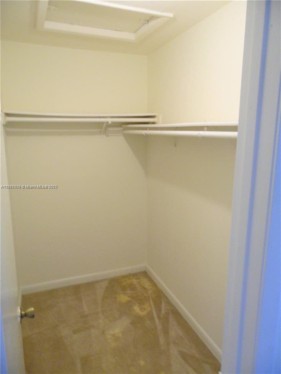 PRESERVE AT AVERY LAKES - Residential Lease