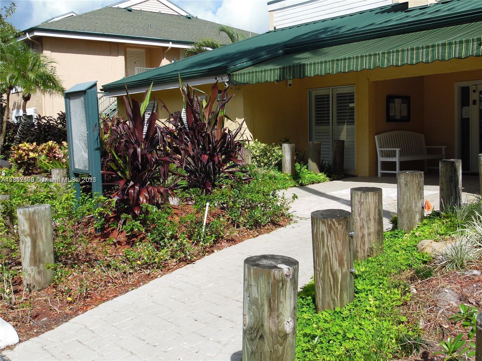 PRESERVE AT AVERY LAKES - Residential Lease