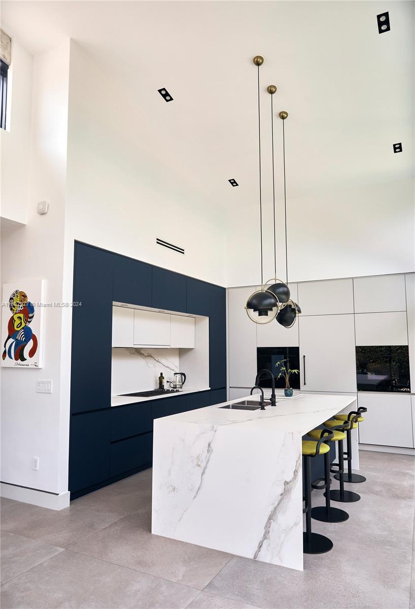 COUNTY SQUIRE ESTATES SEC - Residential
