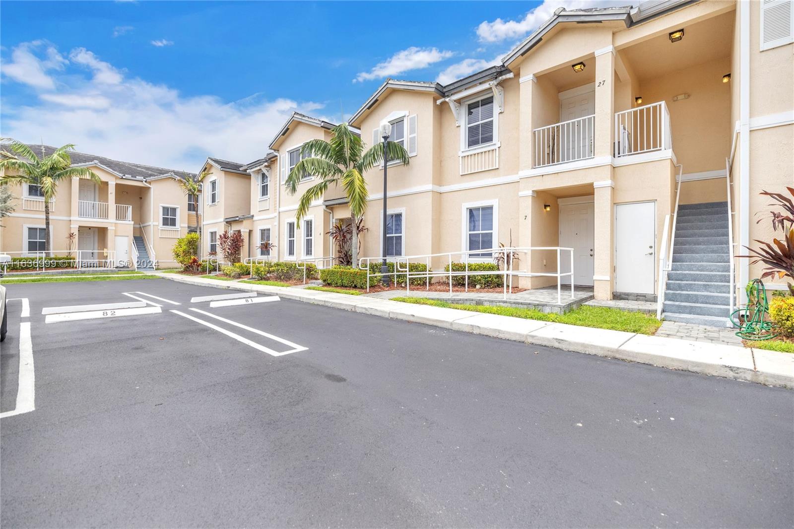 View Homestead, FL 33033 townhome