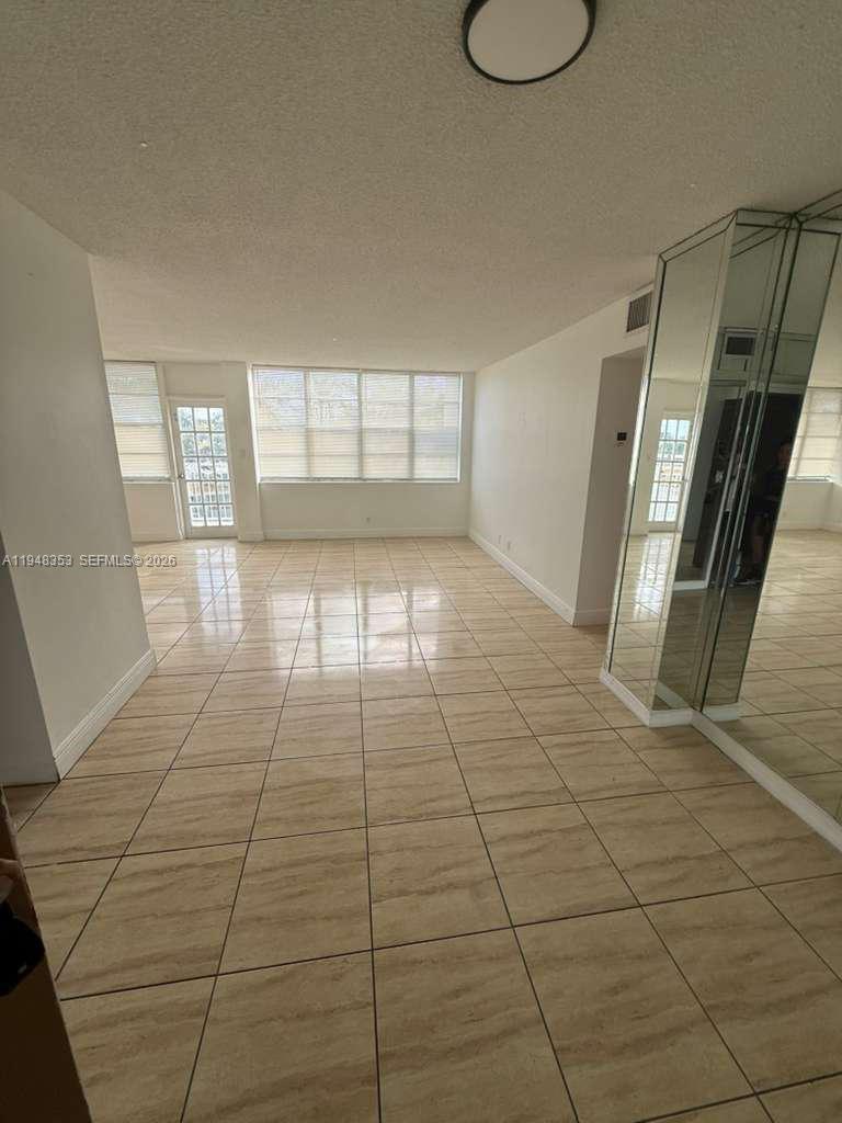 CRESTVIEW TOWERS CONDO - Residential Lease