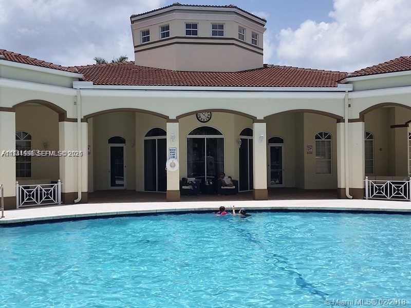 MELROSE POINT CONDO - Residential Lease