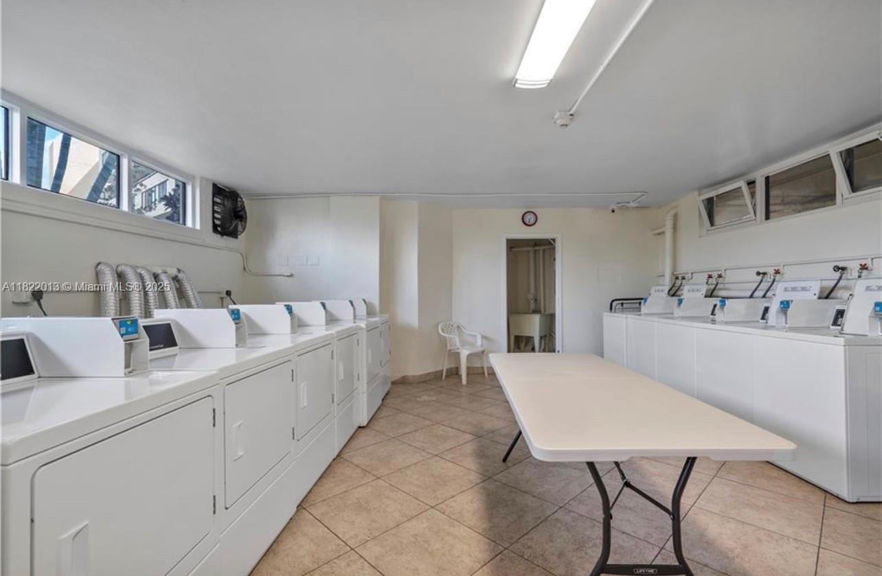 POINTE SOUTH CONDO - Residential
