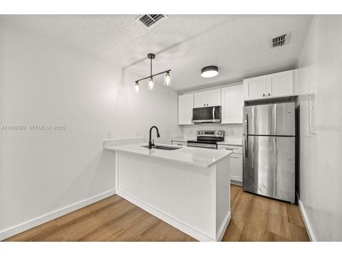 5305 SE 28th LN Ocala FL 34480