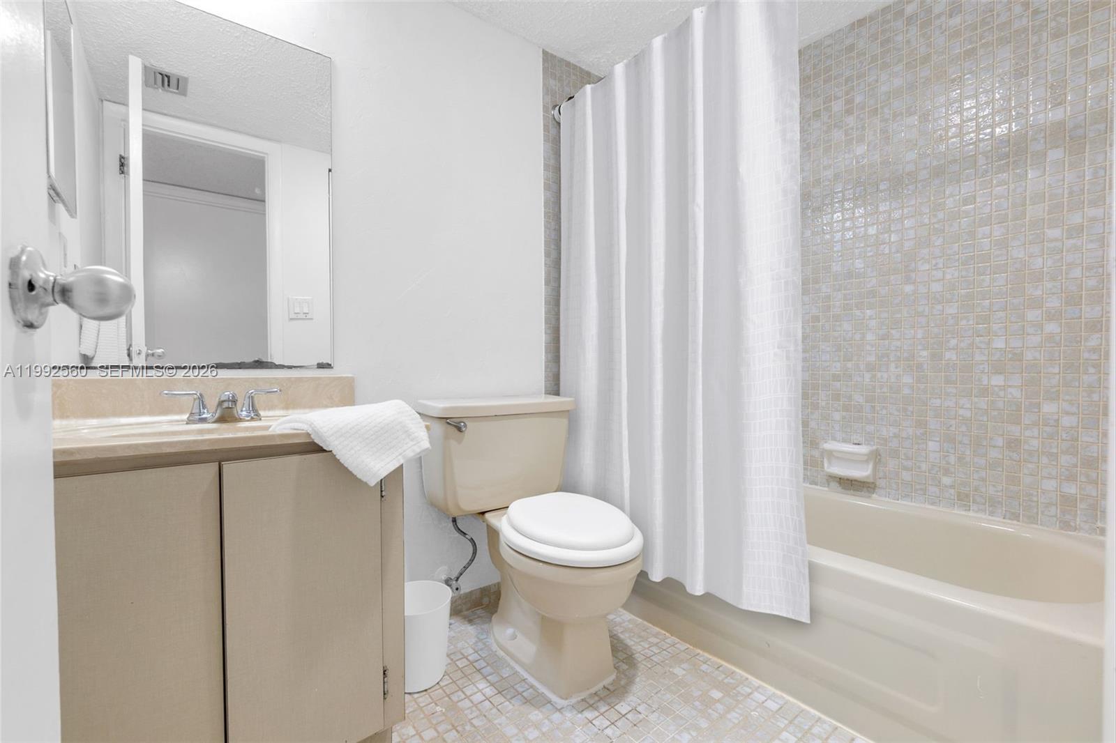 MANARANDA VILLAGE CONDO - Residential