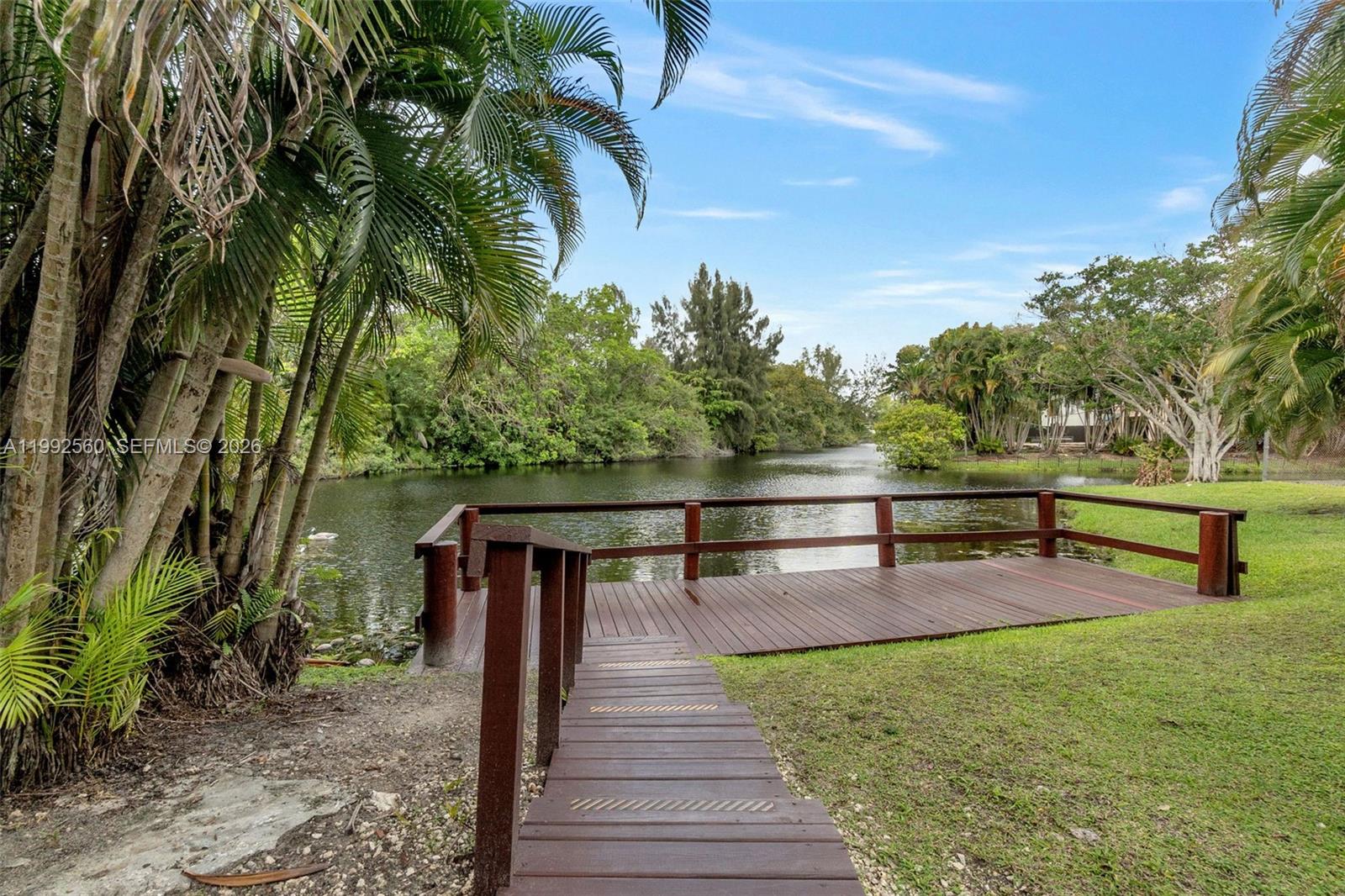 MANARANDA VILLAGE CONDO - Residential