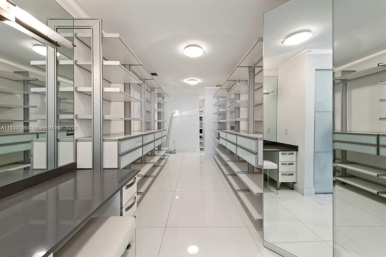 TEN MUSEUM PK RESIDENTIAL - Residential Lease