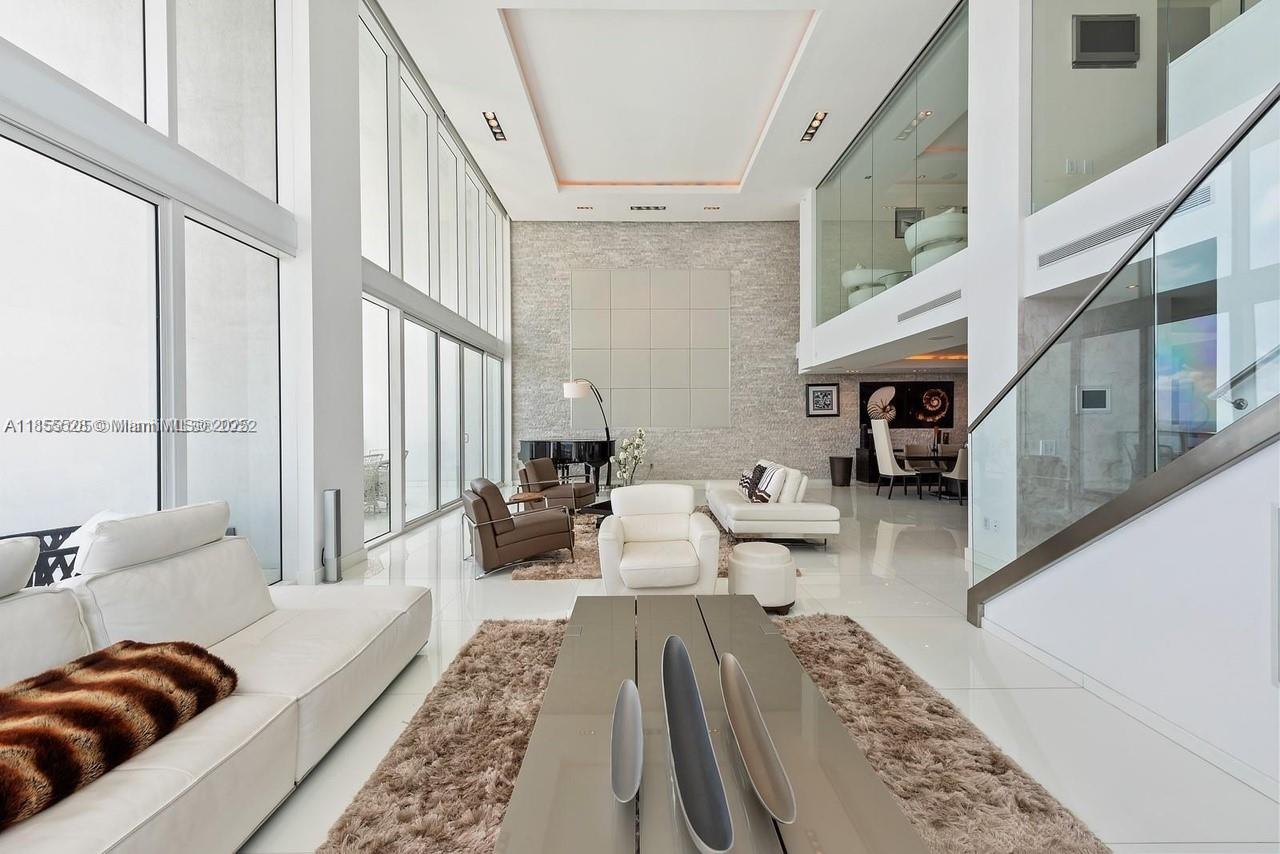 TEN MUSEUM PK RESIDENTIAL - Residential Lease