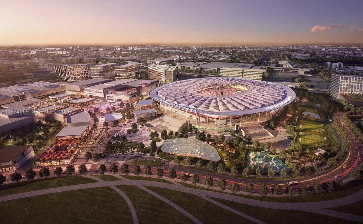 GROSSE POINTE HIGHLANDS - Residential