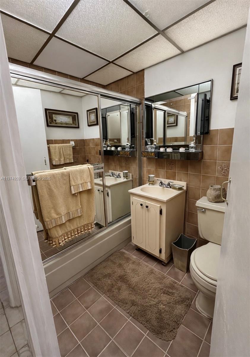 GROSSE POINTE HIGHLANDS - Residential