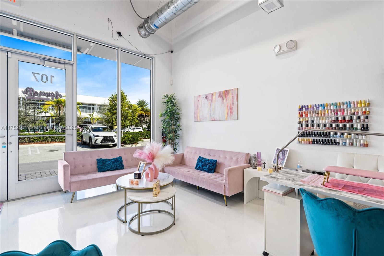 This is your chance to take over an established Nail Salon, well-known for its high-quality services, strong reputation and peacefull ambiance. Featuring 5 tables for nails and 2 treatment rooms with a welcoming reception area. Currently with 3 employees willing to stay making it a profitable and rewarding business venture. Certificate of use as NAIL SALON, extractors on site with permits and fully approved by the city, water is included in the rent. All licenses are up to date and ready to start working next day. Name, Company and Social media included in the sale for a smooth and easy transition. Dont miss out on this opportunity to step into a succesful business with everything in place for continued success!