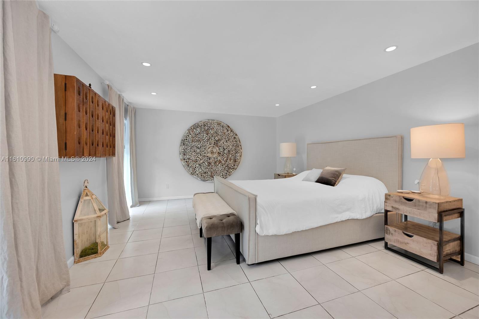 HIGH PINE ESTS - Residential