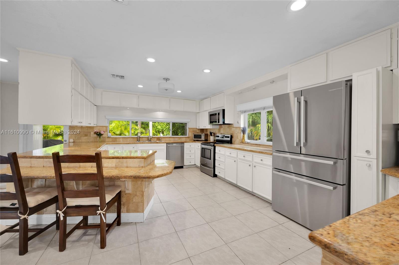 HIGH PINE ESTS - Residential