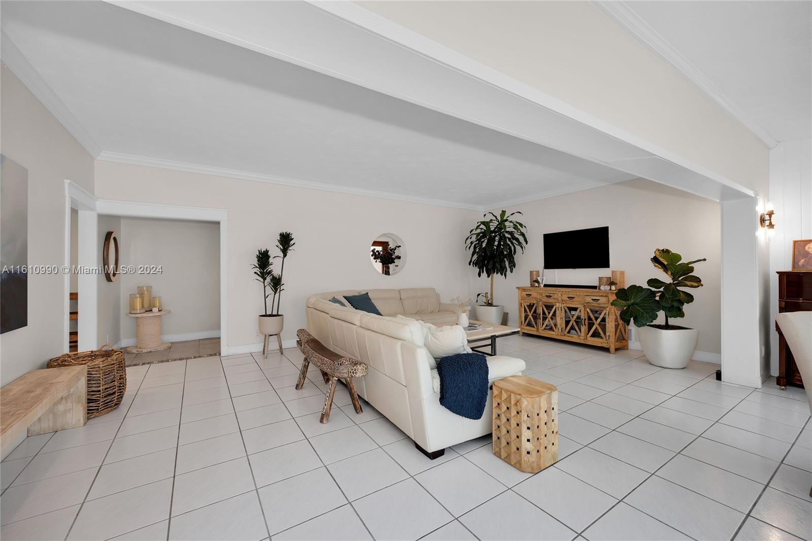 HIGH PINE ESTS - Residential