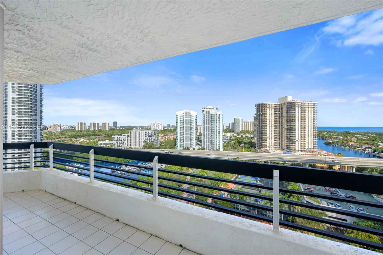 MYSTIC POINTE CONDO NO TH - Residential