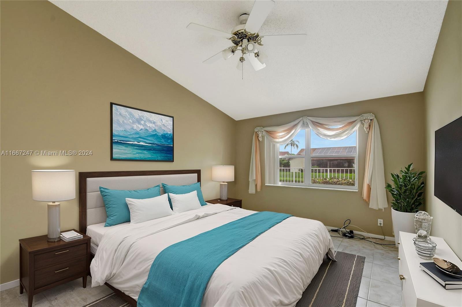 VILLAGES OF WOODLAKE 4 - Residential