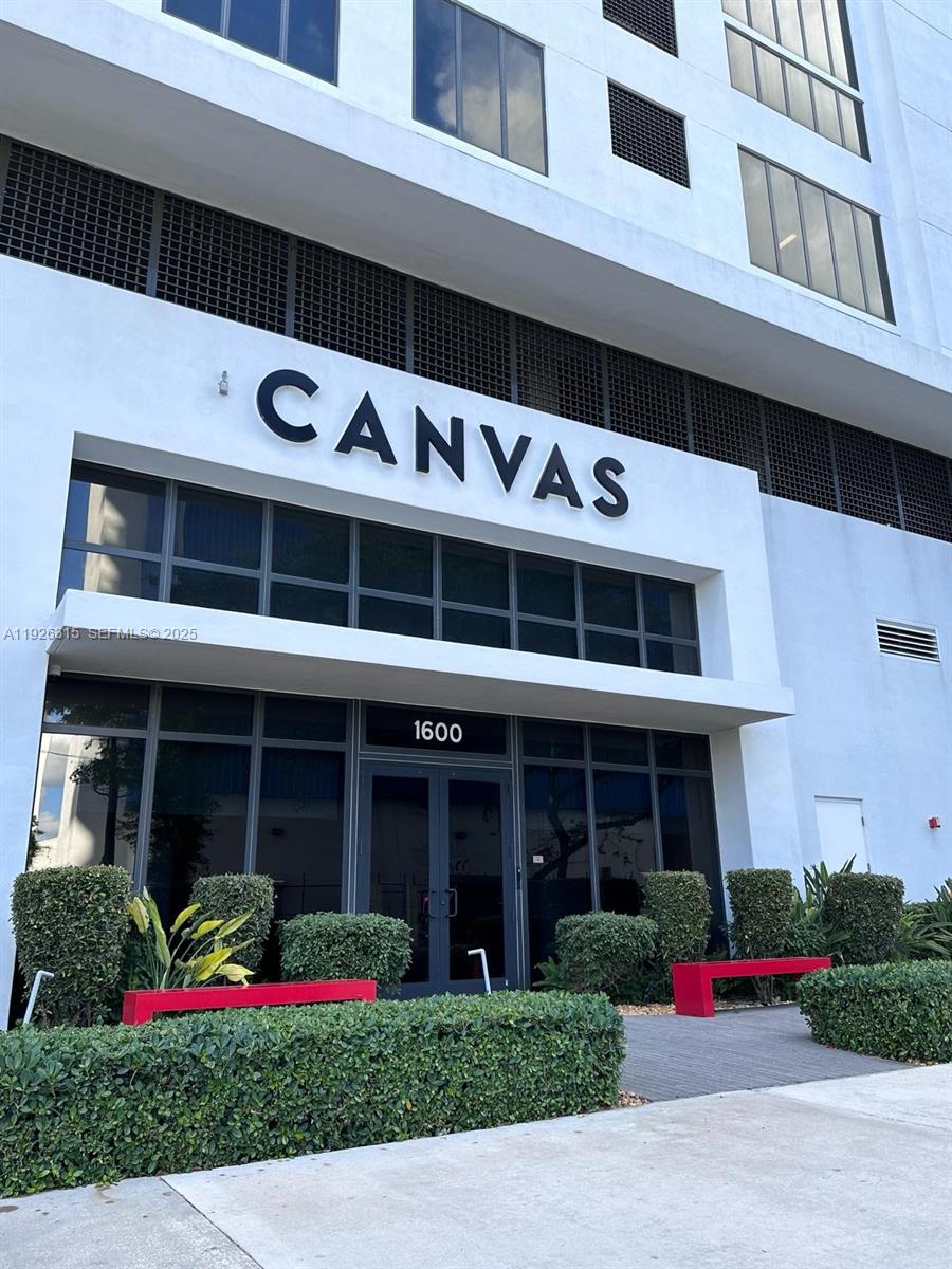 CANVAS CONDO - Residential