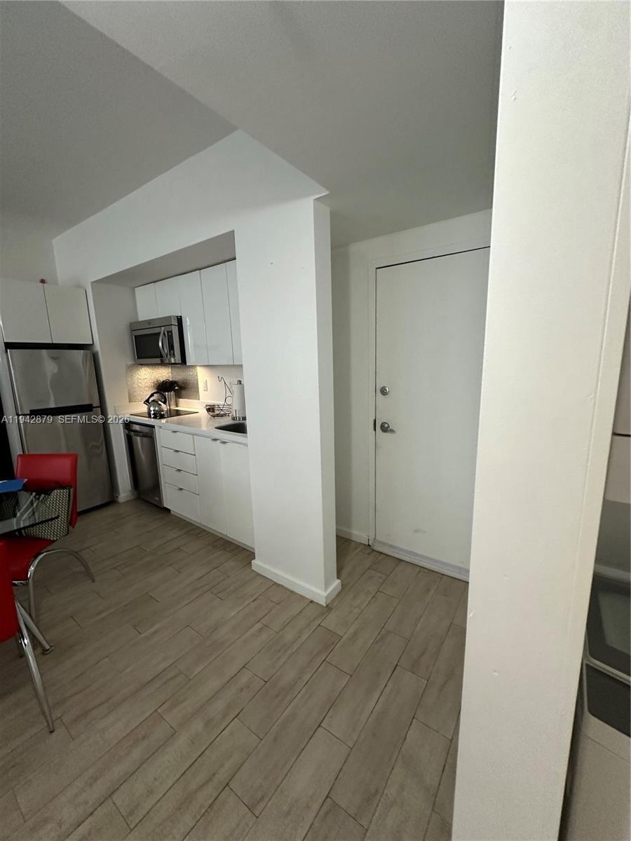 EMILY CONDO - Residential Lease