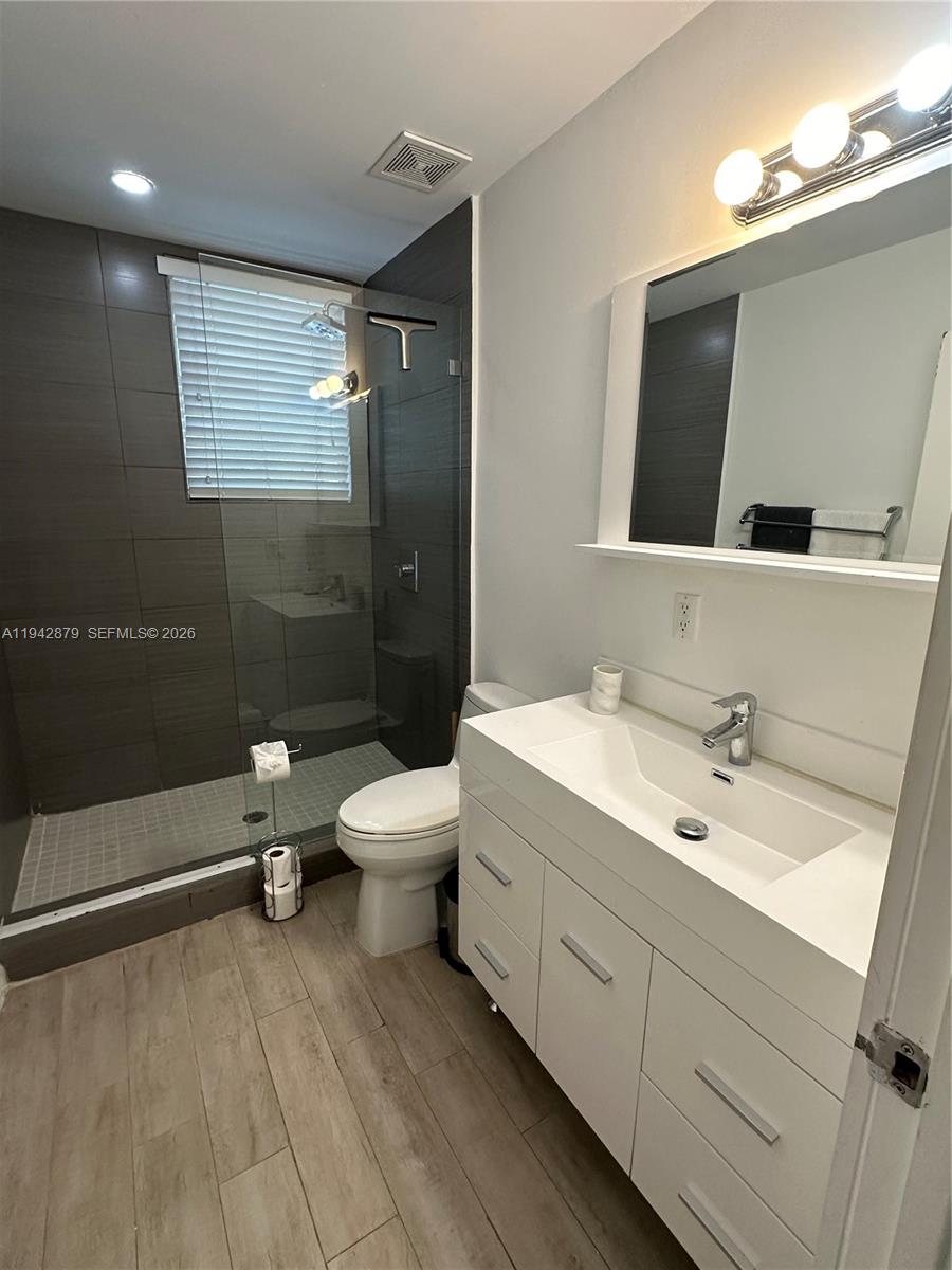 EMILY CONDO - Residential Lease