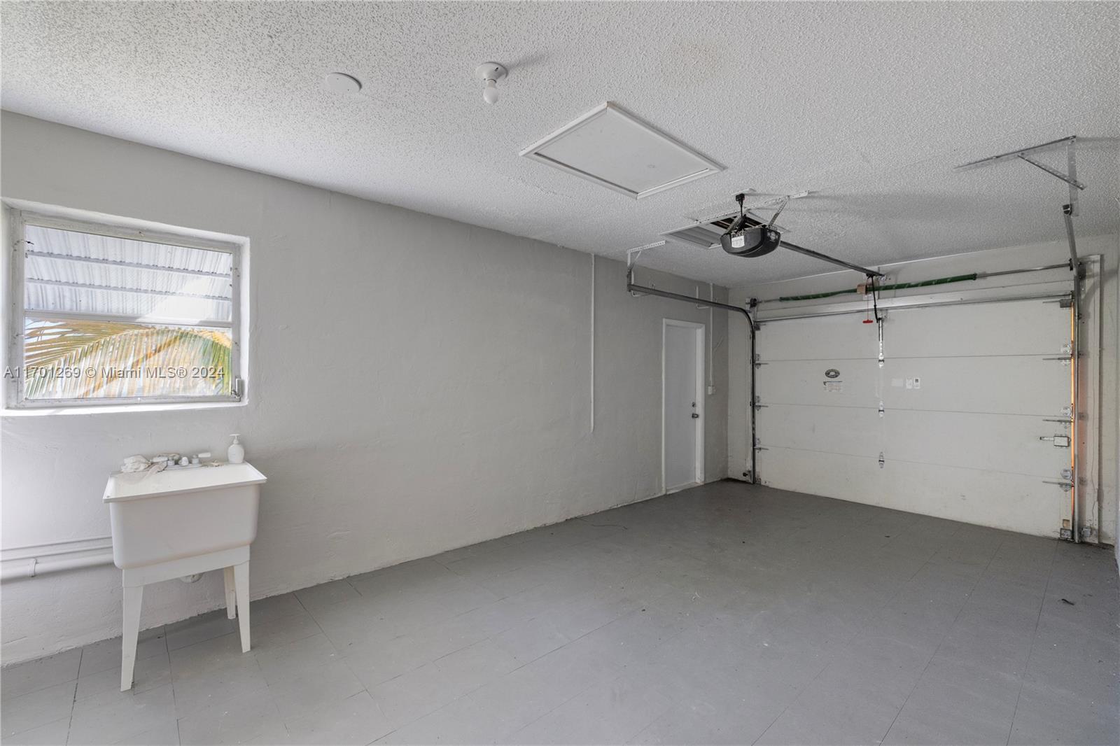 PALM BEACH LEISUREVILLE S - Residential