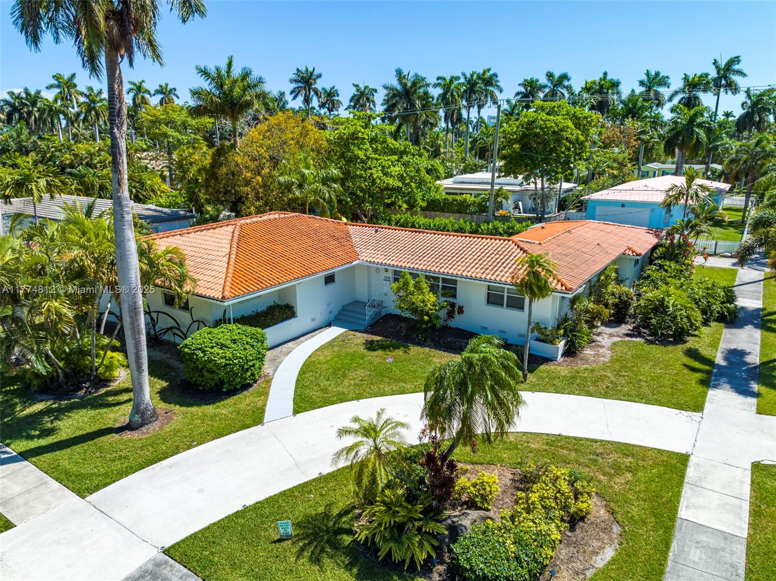 Property for Sale at 1254 Polk St, Hollywood, Broward County, Florida - Bedrooms: 5 
Bathrooms: 4  - $1,350,000