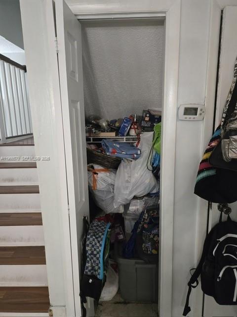 HOLLYWOOD GARDENS CONDOMI - Residential