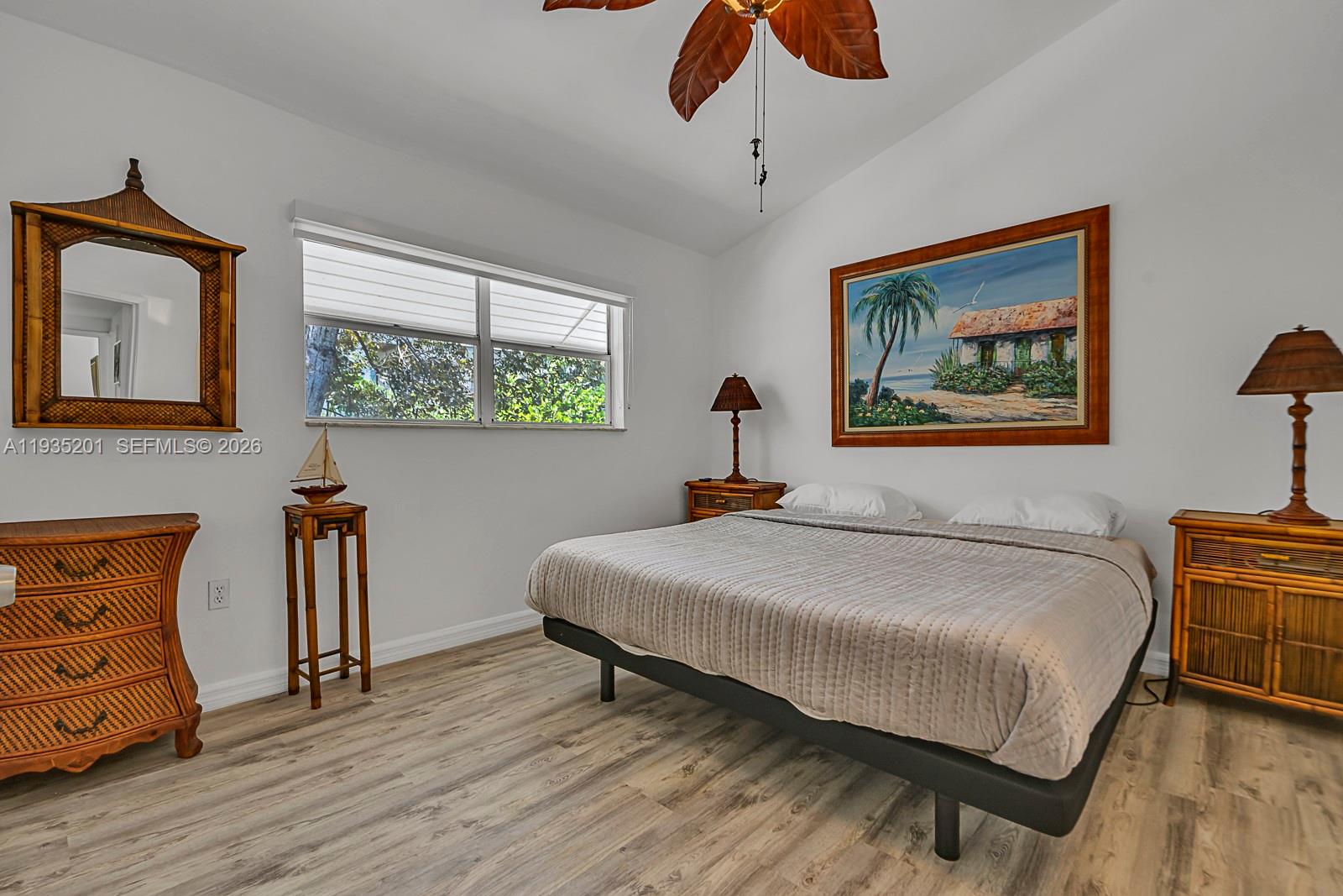 LE PHARE KEY BISCAYNE CON - Residential