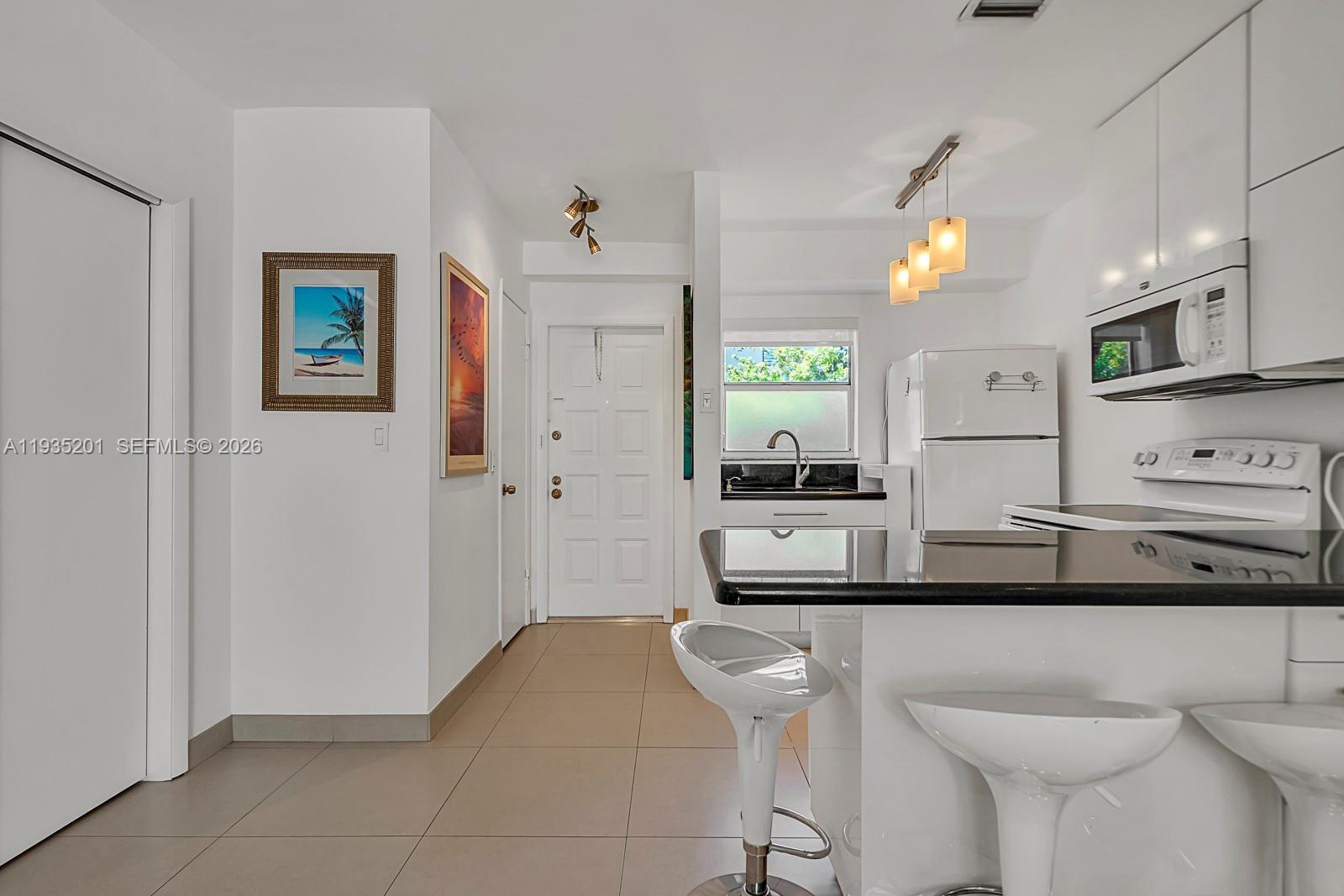 LE PHARE KEY BISCAYNE CON - Residential