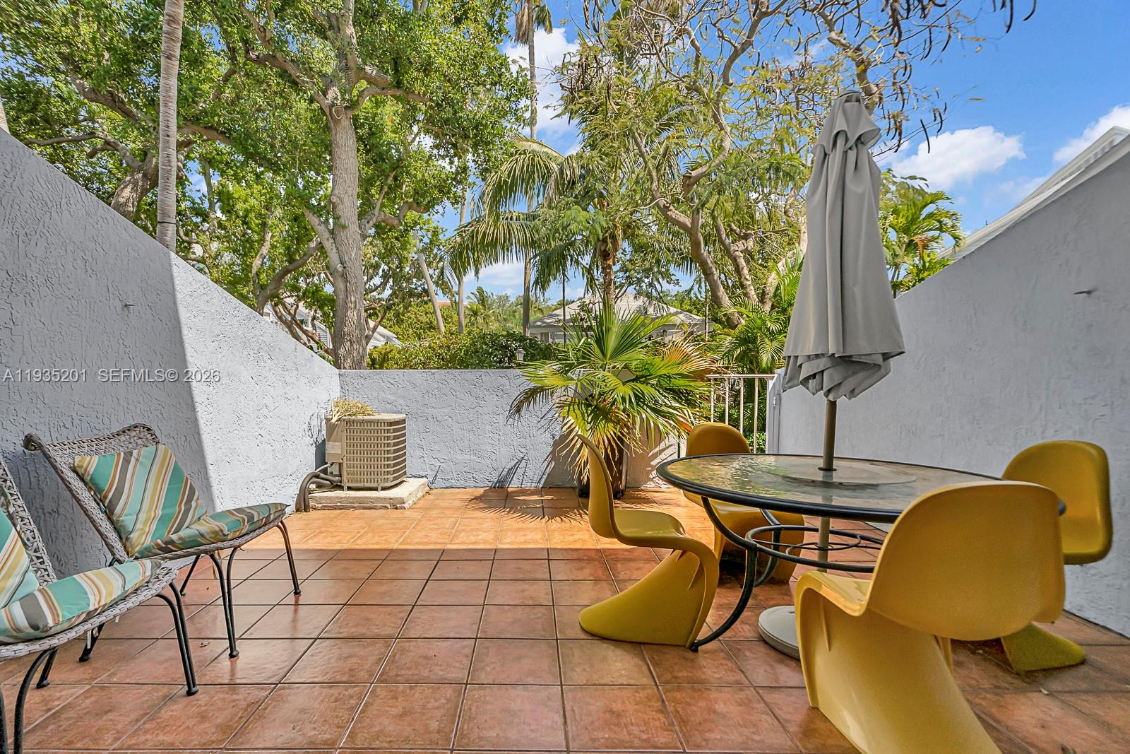 LE PHARE KEY BISCAYNE CON - Residential