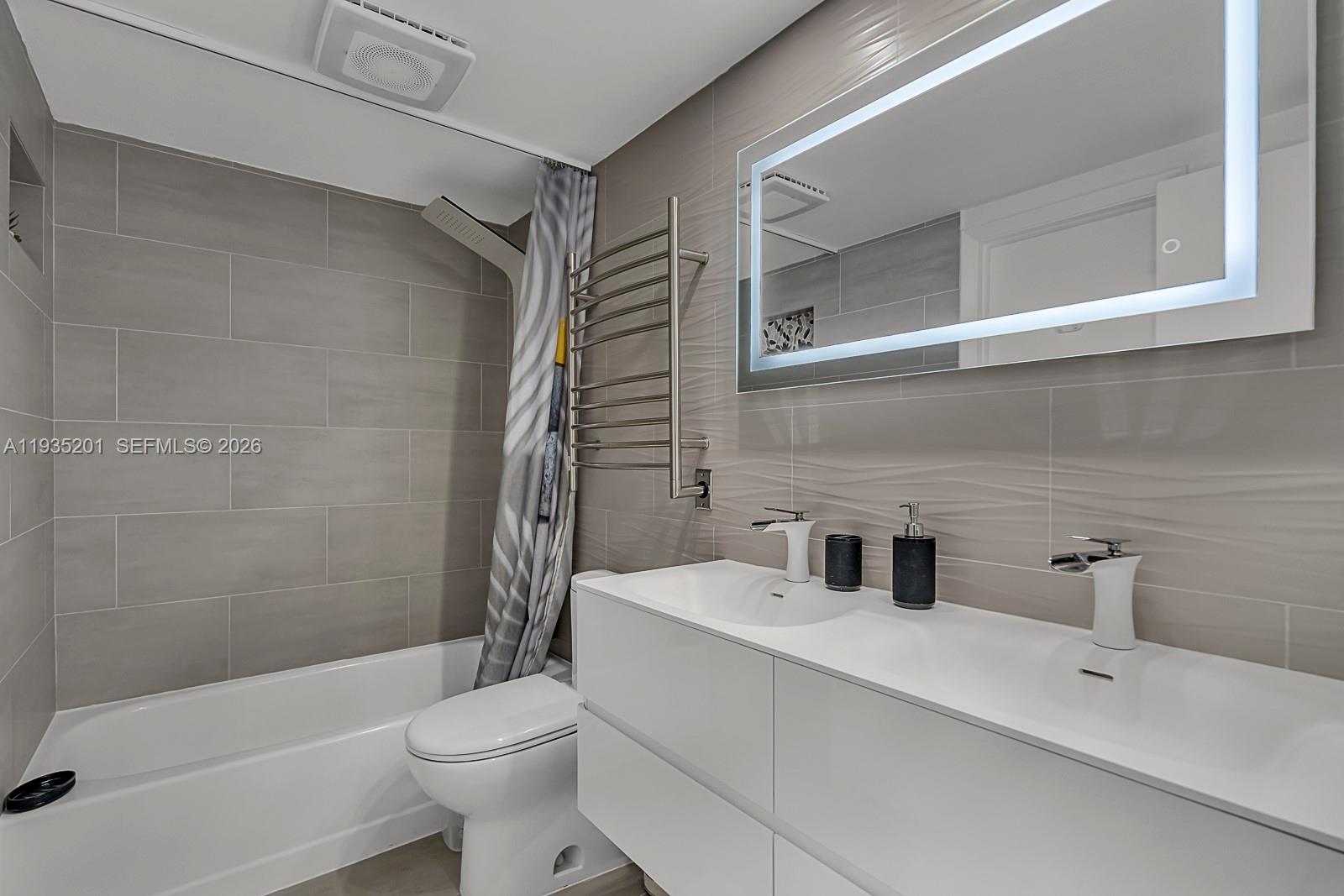 LE PHARE KEY BISCAYNE CON - Residential