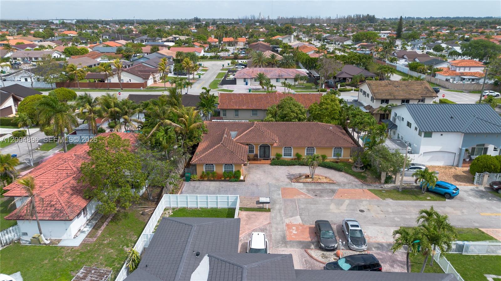 ZENTENO SUB - Residential